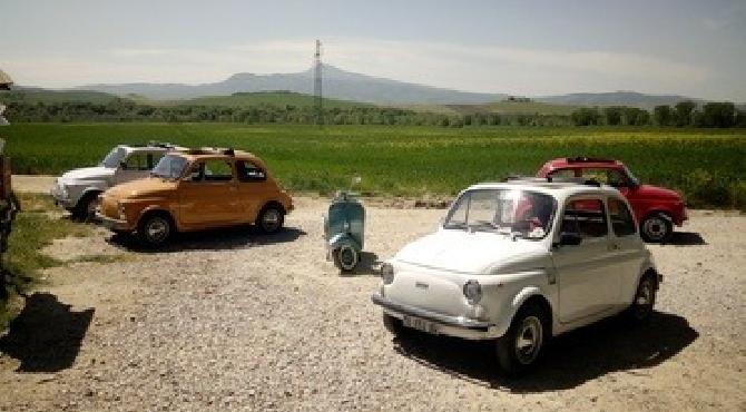 Tour di gruppo in Toscana a bordo delle nostre auto d'epoca